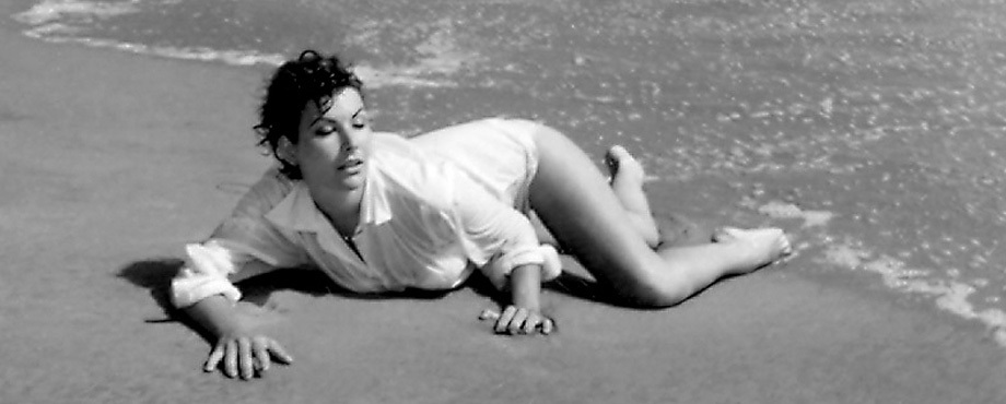 Mara Corday